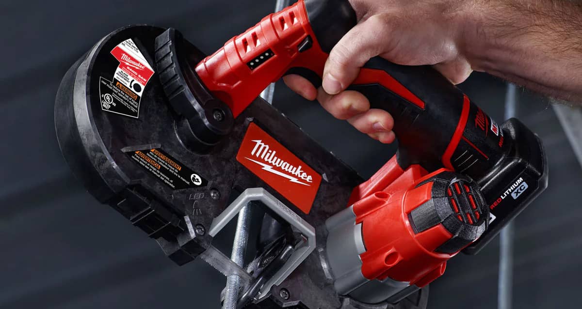 Milwaukee M12 2429-21XC 3